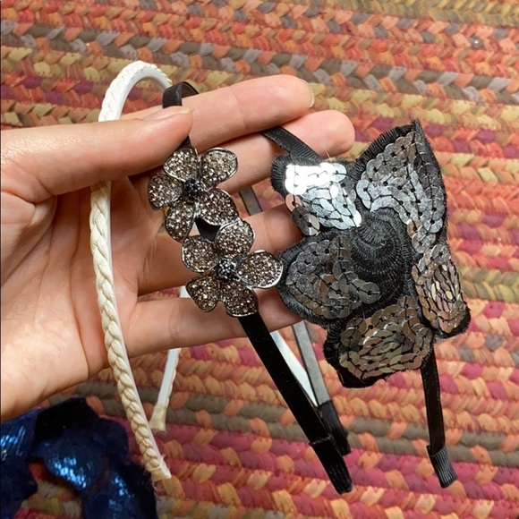 HEADBAND HAIR ACCESSORIES BUNDLE - Picture 3 of 4